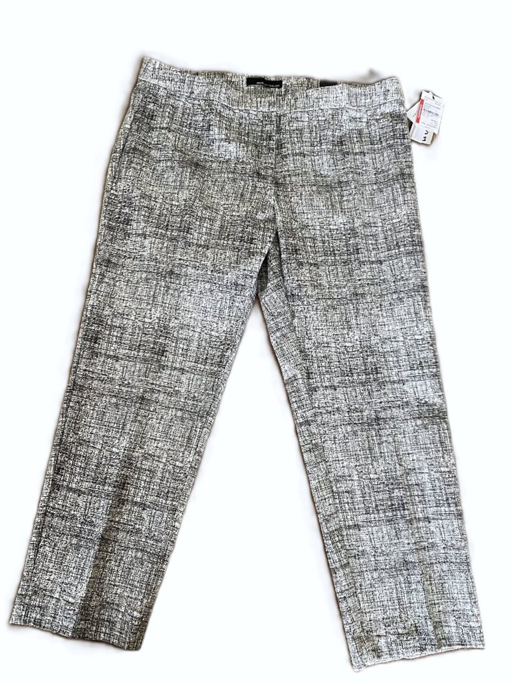 Amanda & Chelsea Black and White Textured Cropped Pants